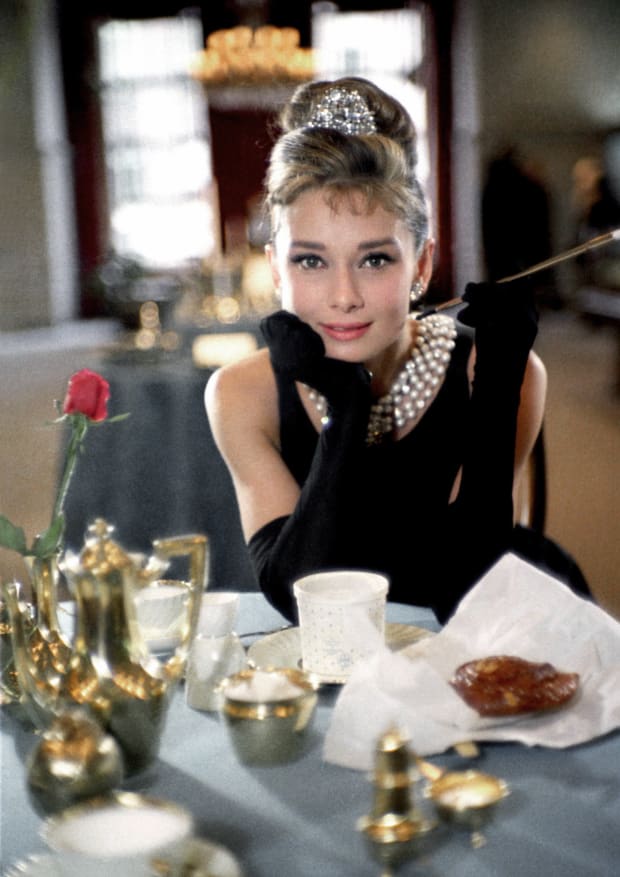 Iconic photo of Audrey Hepburn as Holly Golightly